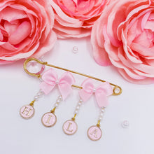 Load image into Gallery viewer, Stroller Pin Name & Bows