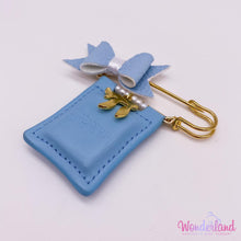 Load image into Gallery viewer, Gold Stroller Pin Hai & Tehilim 3"