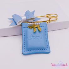Load image into Gallery viewer, Gold Stroller Pin Hai & Tehilim 3"