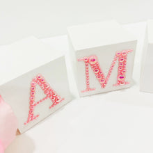 Load image into Gallery viewer, Wood Blocks Pearls Name