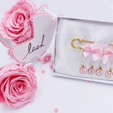 Load image into Gallery viewer, Stroller Pin Name &amp; Preserved Rose
