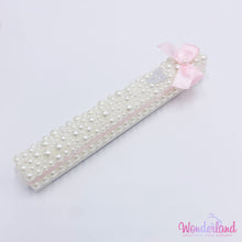 Load image into Gallery viewer, Set Pearls Mezuzah &amp; Tehilim Name Stroller Pin 3&quot;1/4
