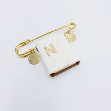 Load image into Gallery viewer, Gold Stroller Pin Charms &amp; Tehilim 3&quot;
